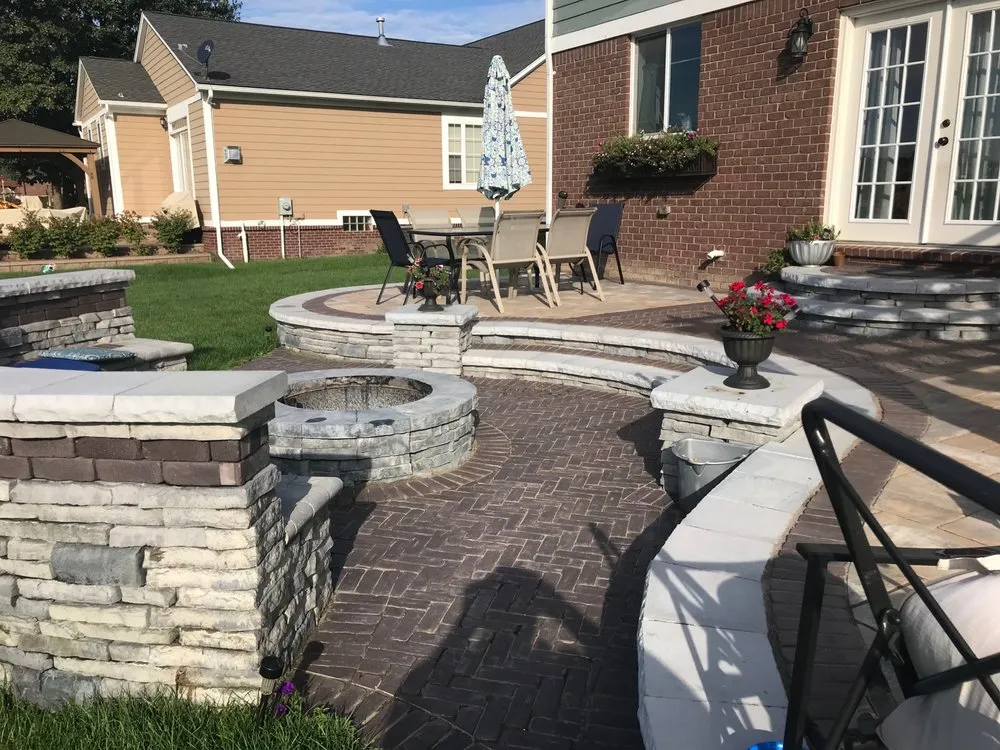 Professional landscaping services for homes in Chesterfield, MI by Great Lakes Landscaping