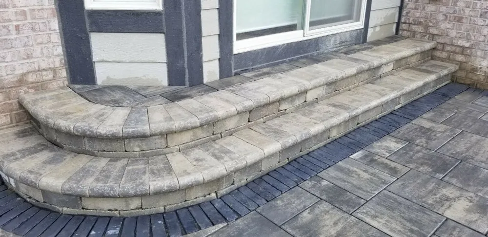 Top-rated lawn mowing service in Chesterfield, MI - Great Lakes Landscaping