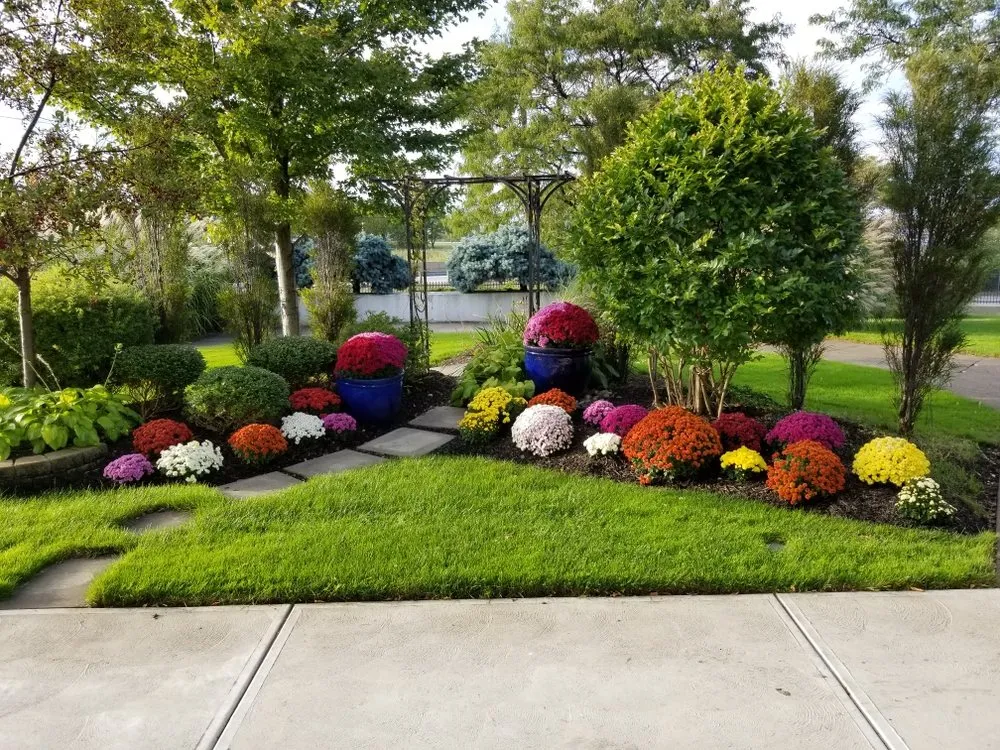 Top-rated landscape design in Cleveland, OH by Great Lakes Landscaping
