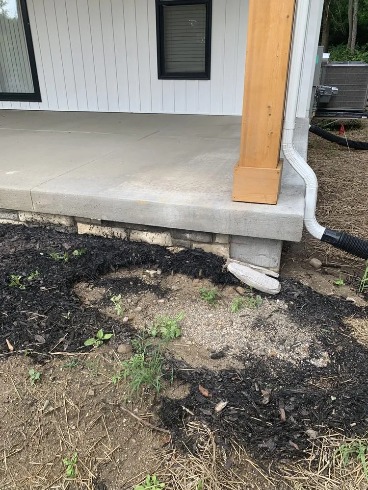 Affordable yard cleanup service in Parma, MI by Great Lakes Scape & Snow