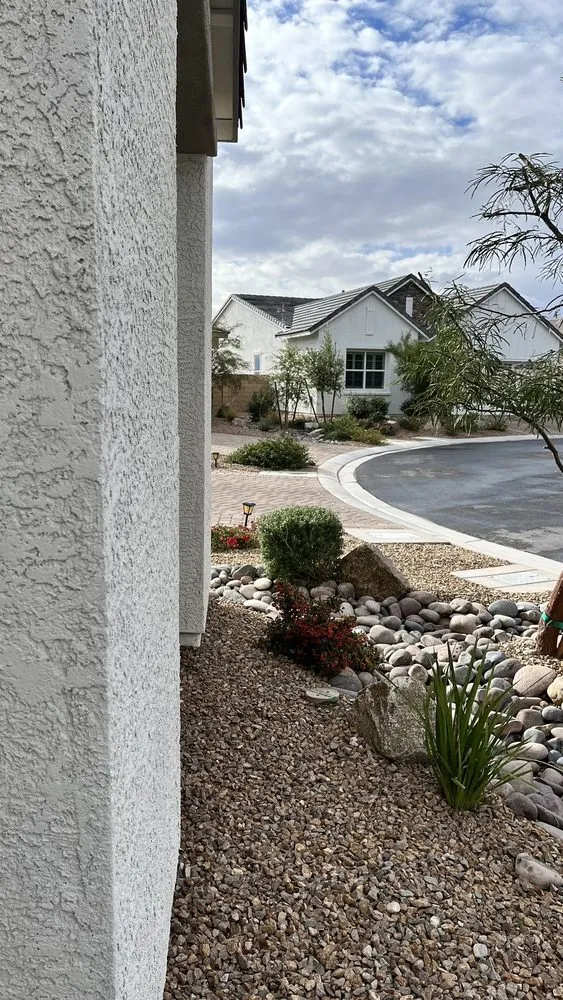 Expert lawn mowing service experts serving North Las Vegas, NV - Great Landscaping And Maintenance