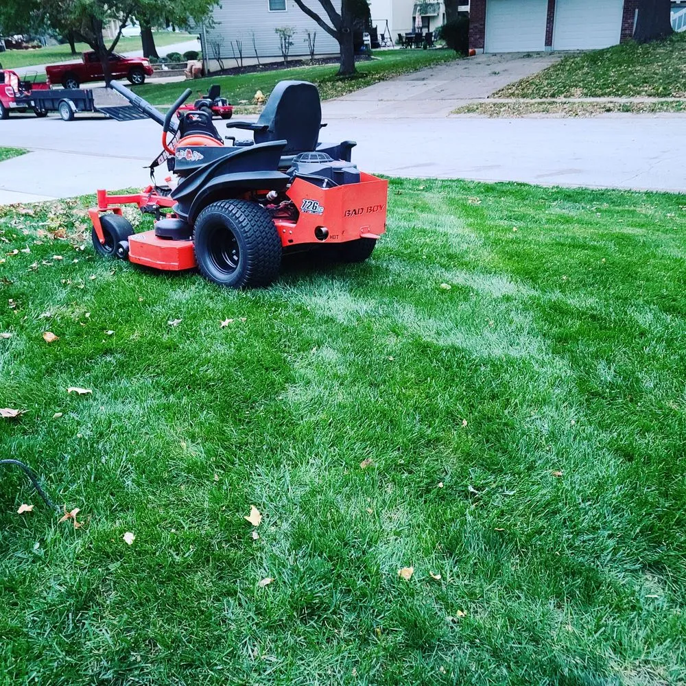 Professional residential landscaping in Archie, MO by Great Lawn Service