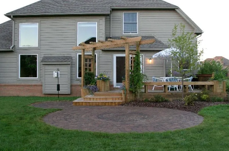 Top-rated yard cleanup service for residential properties across Ann Arbor, MI - Great Outdoors