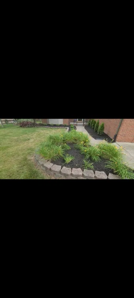 Custom landscaping services in Dearborn Heights, MI by Great services Landscaping