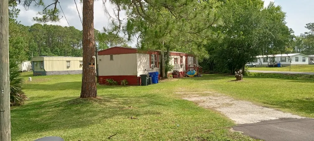 Professional lawn mowing service experts serving St. Augustine, FL - Great Time Lawn Care