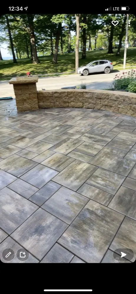 Top-rated outdoor landscaping experts serving Milwaukee, WI - Great View Landscape & Construction