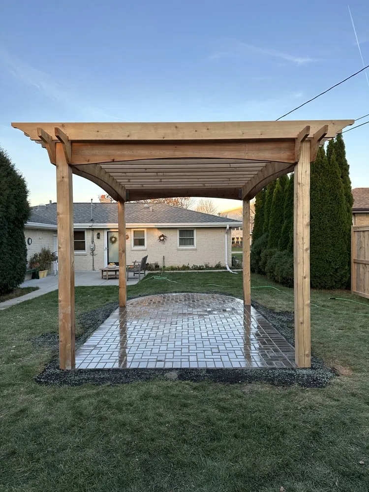 Reliable garden landscaping in Milwaukee, WI by Great View Landscape & Construction