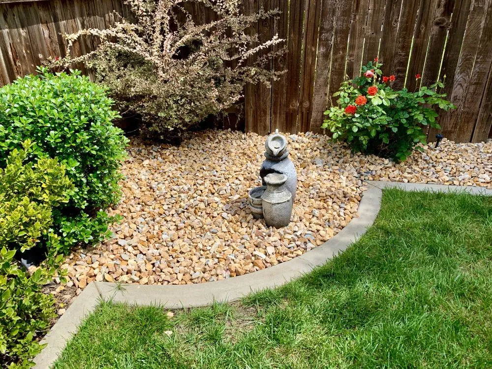 Custom landscape installation in Rowlett, TX - Great White Landscape