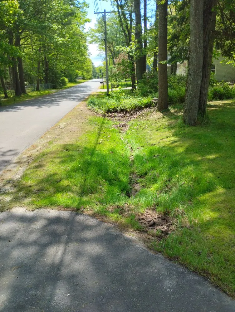 Top-rated garden landscaping in Topsham, ME by Great Works Enterprises