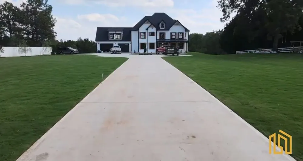 Top-rated yard cleanup service for homes in Atlanta, GA by Greater Development Group