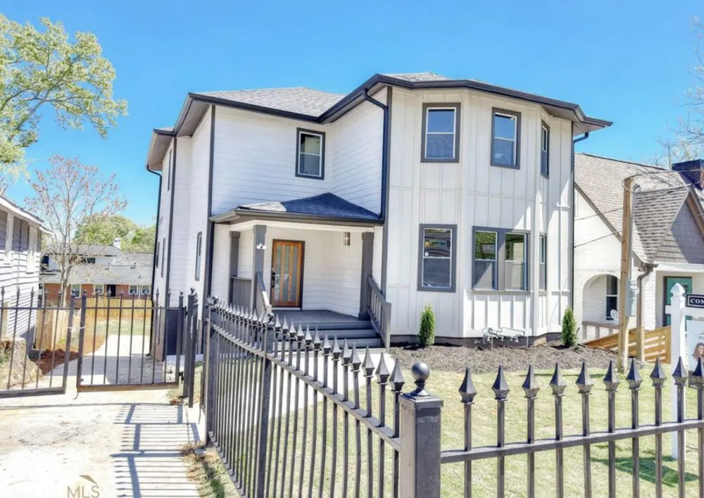 Top-rated yard maintenance experts serving Atlanta, GA - Greater Development Group