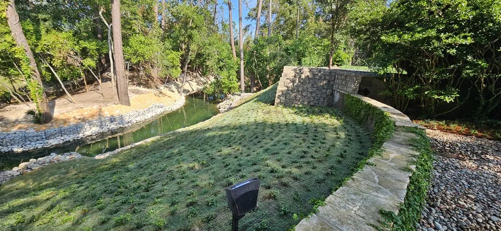 Reliable landscaping services experts serving Richmond, TX - Greater Houston Landscaping