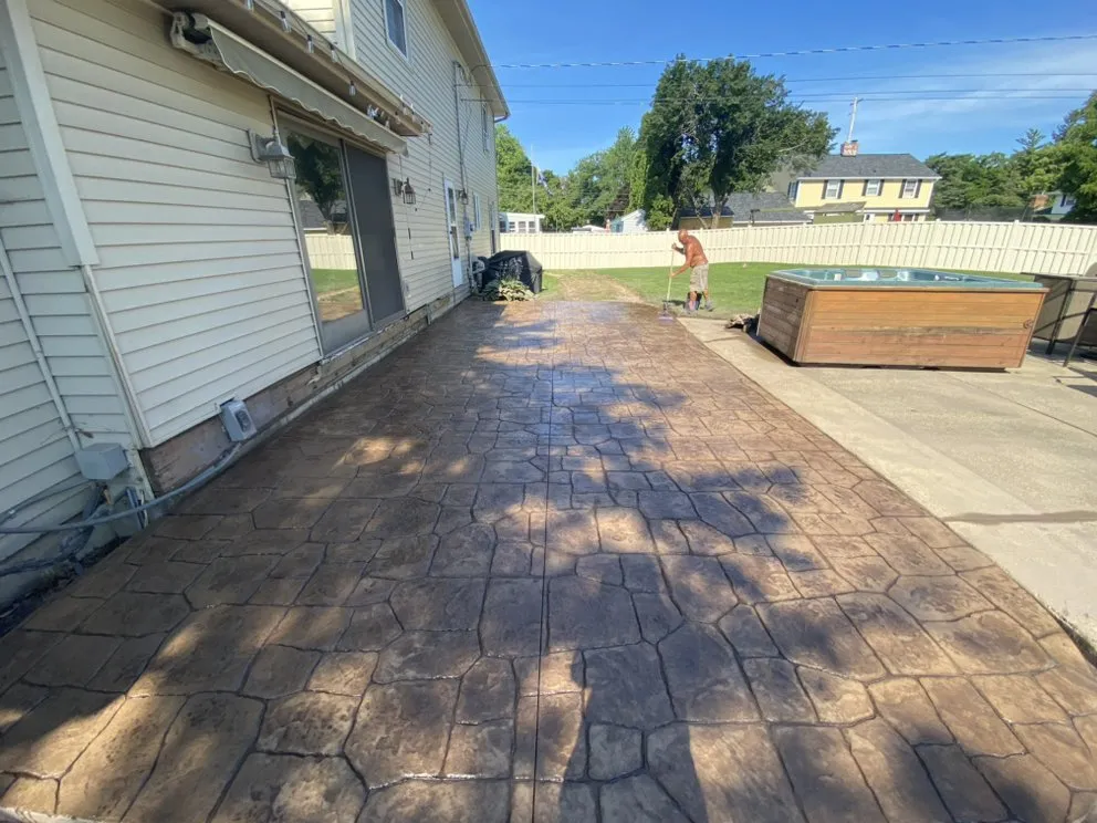 Local landscape installation experts serving Lansing, MI - Greater Lansing Construction