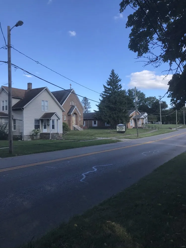 Top-rated yard cleanup service in Johnstown, OH - Greater Love Landscaping