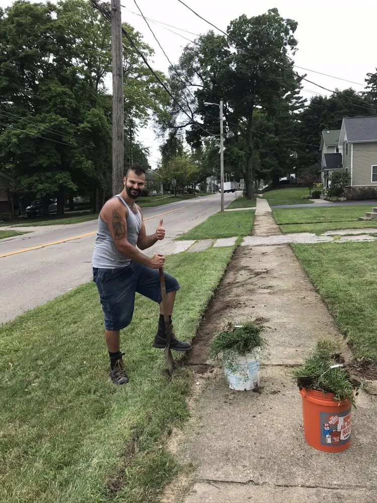 Custom outdoor landscaping experts serving Johnstown, OH - Greater Love Landscaping