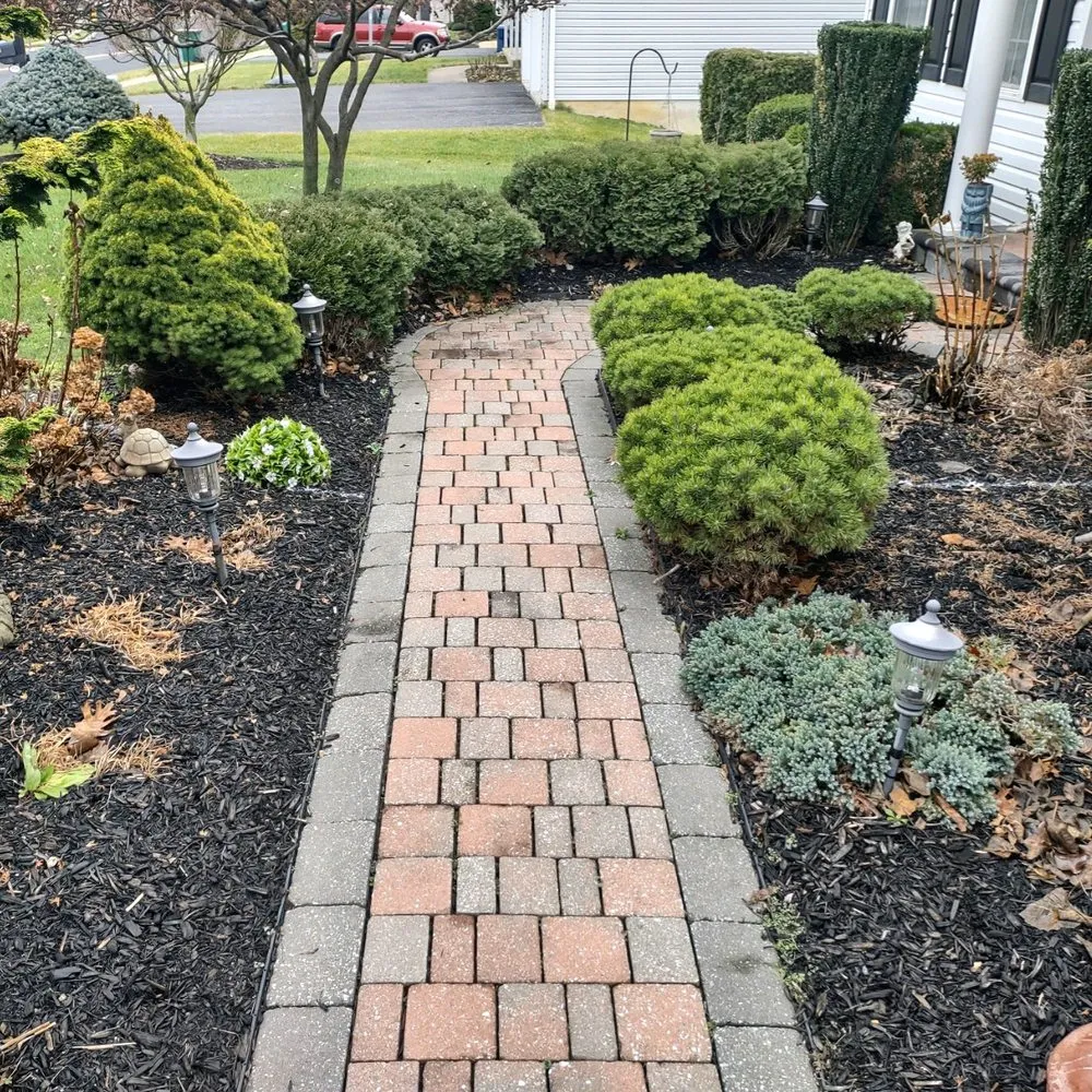 Professional lawn mowing service near you across Hamburg, PA - Greatscapes