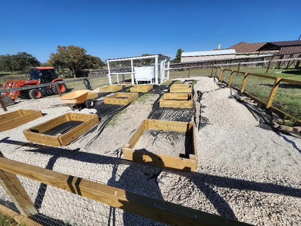 Custom yard maintenance experts serving Poteet, TX - Greaux Tractor Service