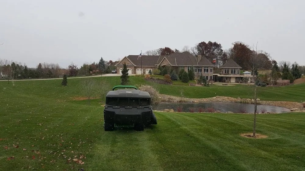 Expert garden landscaping experts serving Apple Valley, MN - Green & Black