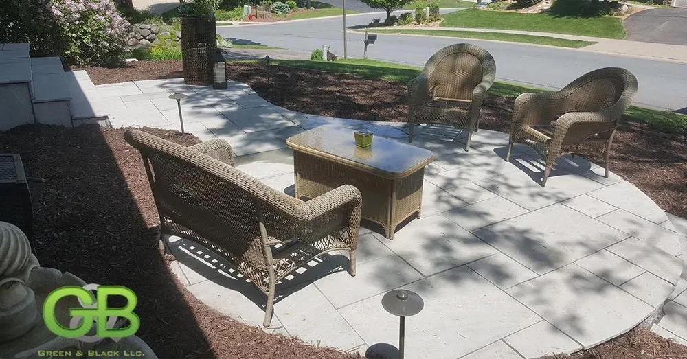 Professional yard maintenance experts serving Apple Valley, MN - Green & Black