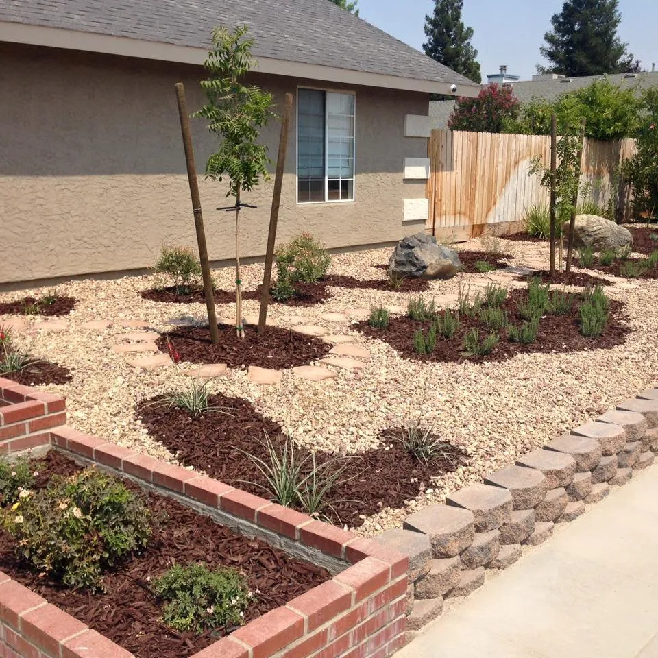 Professional residential landscaping in Selma, CA by Green & Clean Landscaping & Construction