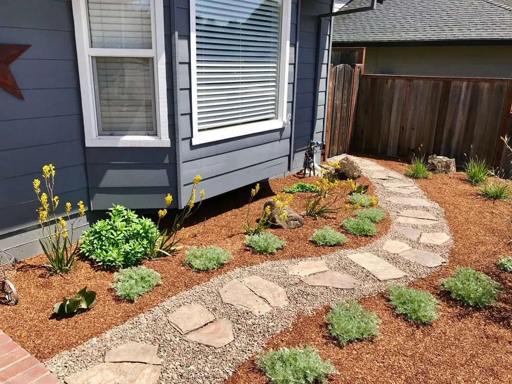 Trusted lawn mowing service for homes in Santa Cruz, CA by Green & Growing Landscape