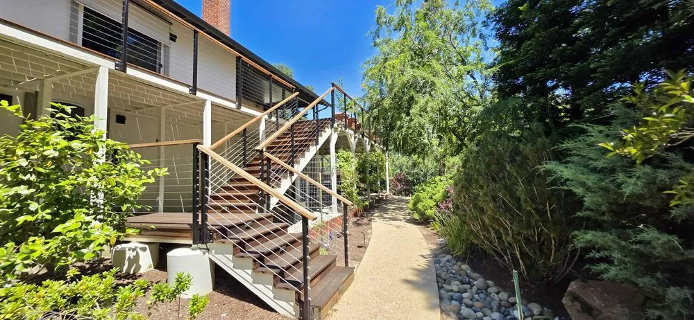 Custom outdoor landscaping experts serving San Jose, CA - Green & Rock Unlimited Landscape