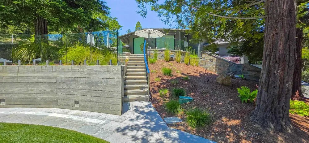 Expert yard cleanup service in San Jose, CA - Green & Rock Unlimited Landscape