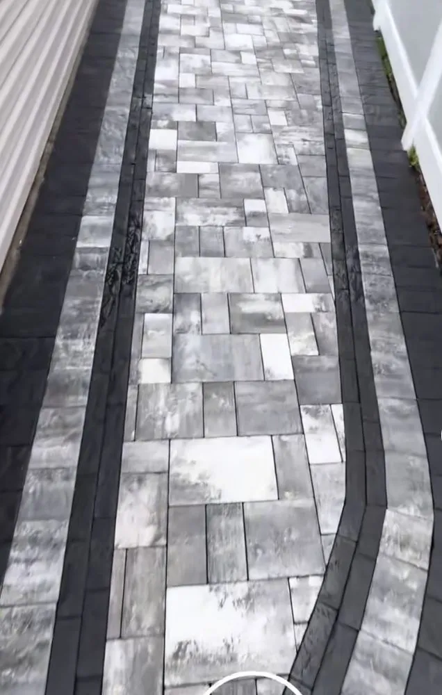 Expert lawn mowing service with custom design across Middletown, DE - Green 4 Life Landscaping