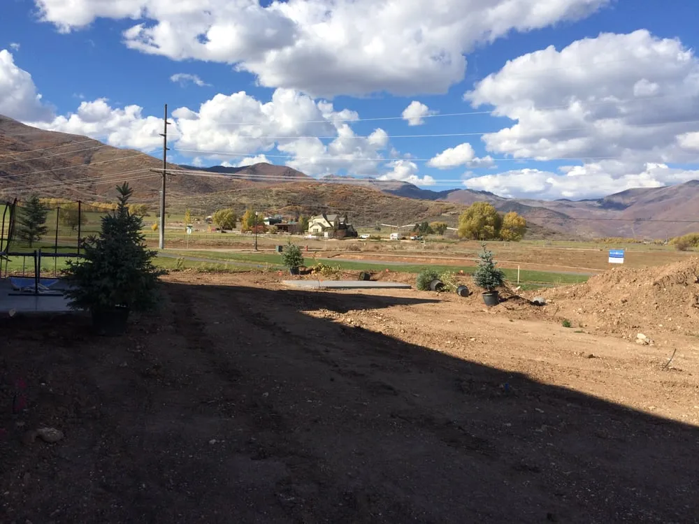 Custom yard cleanup service experts serving Draper, UT - Green Acre Landscape Services