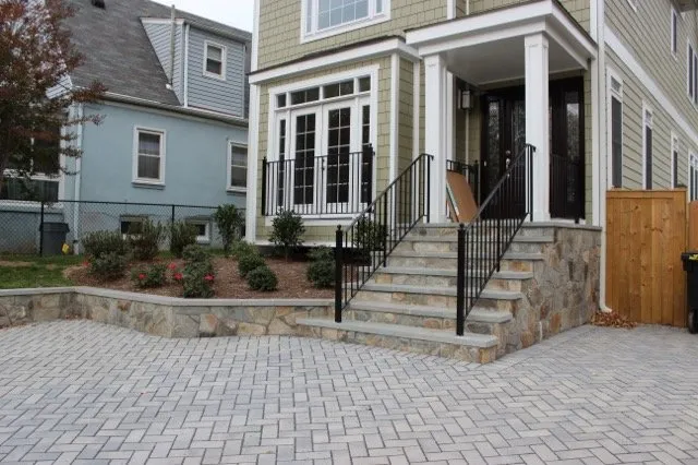 Affordable lawn mowing service in Arlington, VA by Green Acres