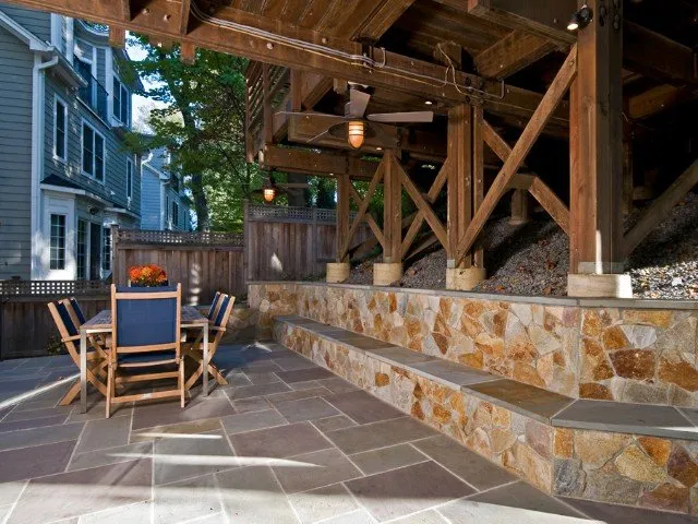 Professional yard cleanup service for homes across Arlington, VA - Green Acres