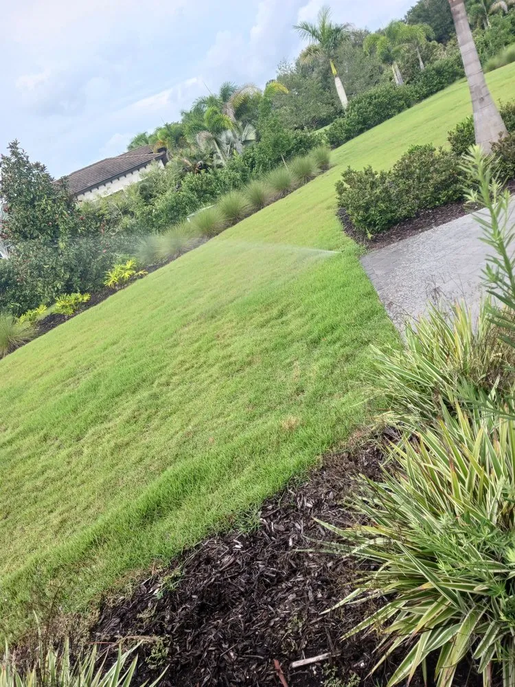 Local garden landscaping for residential properties in Osprey, FL by Green Acres By Art Jr Landscaping