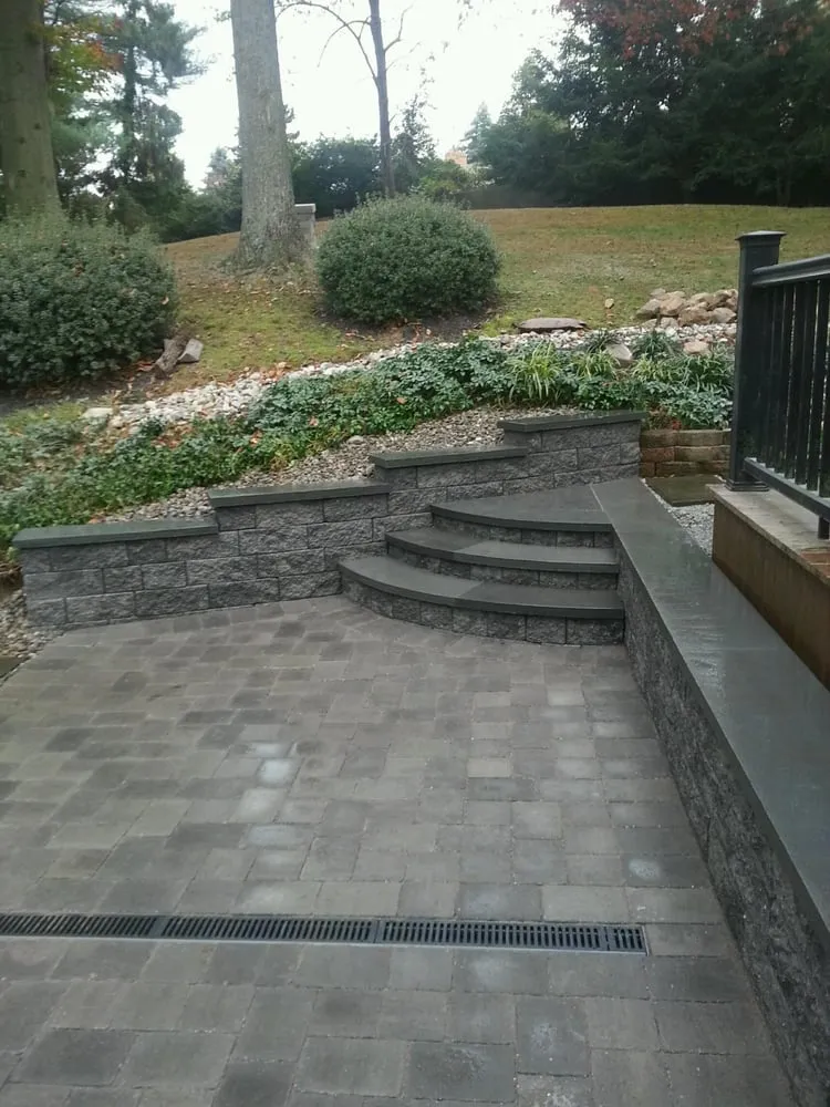 Professional garden landscaping experts serving Wilmington, DE - Green Acres Lawn & Landscaping