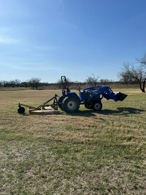 Affordable yard cleanup service experts serving Wichita Falls, TX - Green Acres Lawn & Tractor