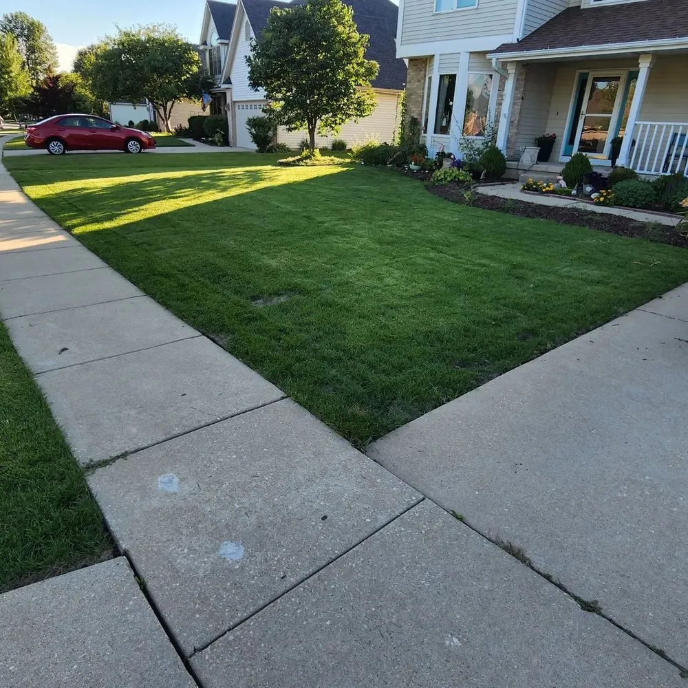 Professional outdoor landscaping experts serving Belvidere, IL - Green Acres Lawn Care & Landscaping