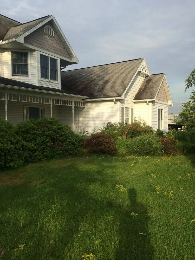 Reliable lawn care service in Myerstown, PA by Green Acres Lawn Care