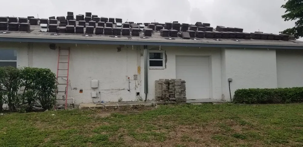 Expert lawn care service in West Palm Beach, FL - Green Acres Lawn Service