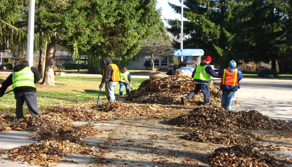 Expert landscaping services near you in Brooksville, FL by Green Acres Lawn Services