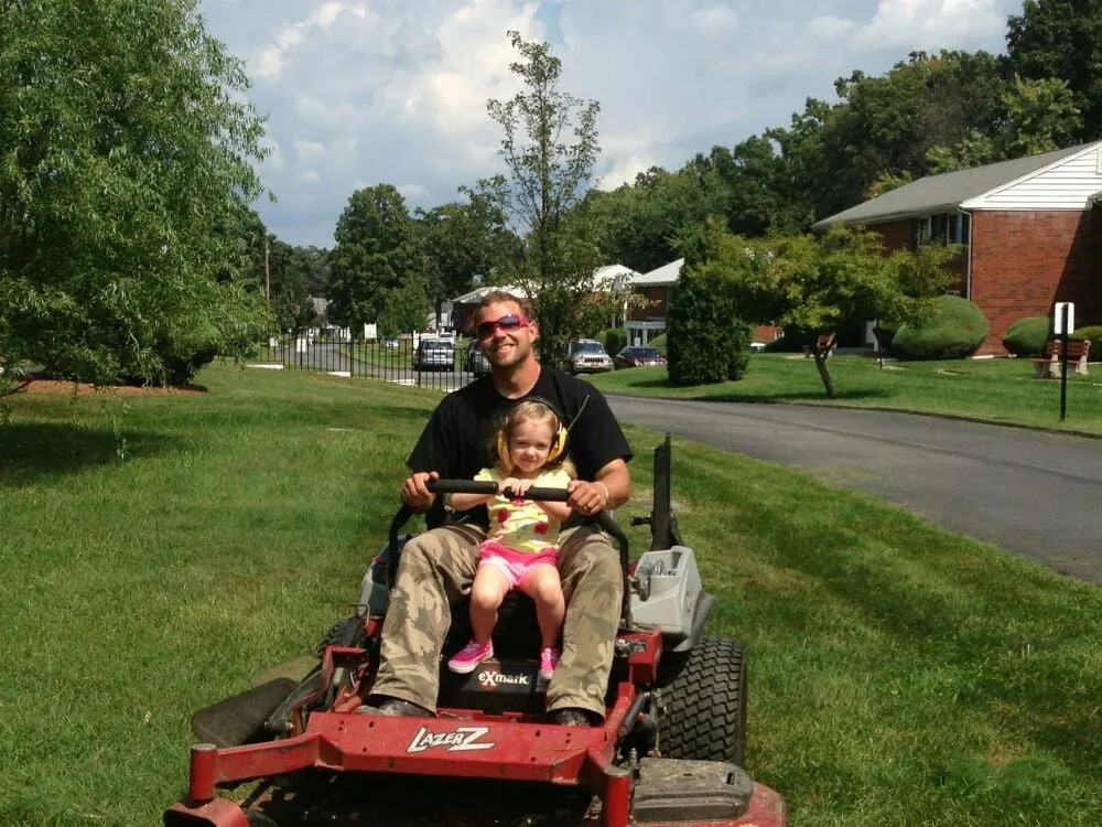 Trusted lawn care service for year-round maintenance across Newburgh, NY - Green Acres