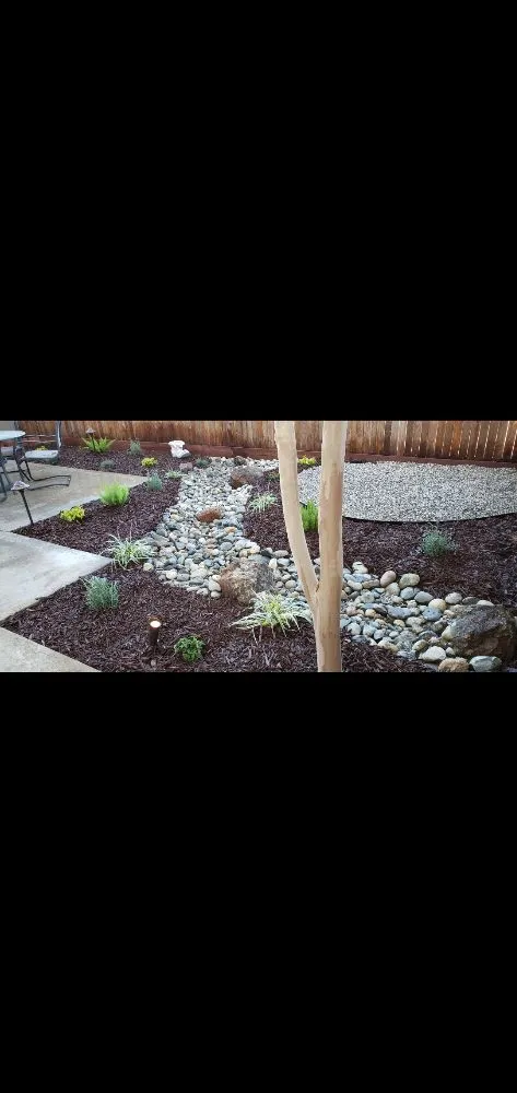 Expert yard maintenance experts serving North Highlands, CA - Green Acres