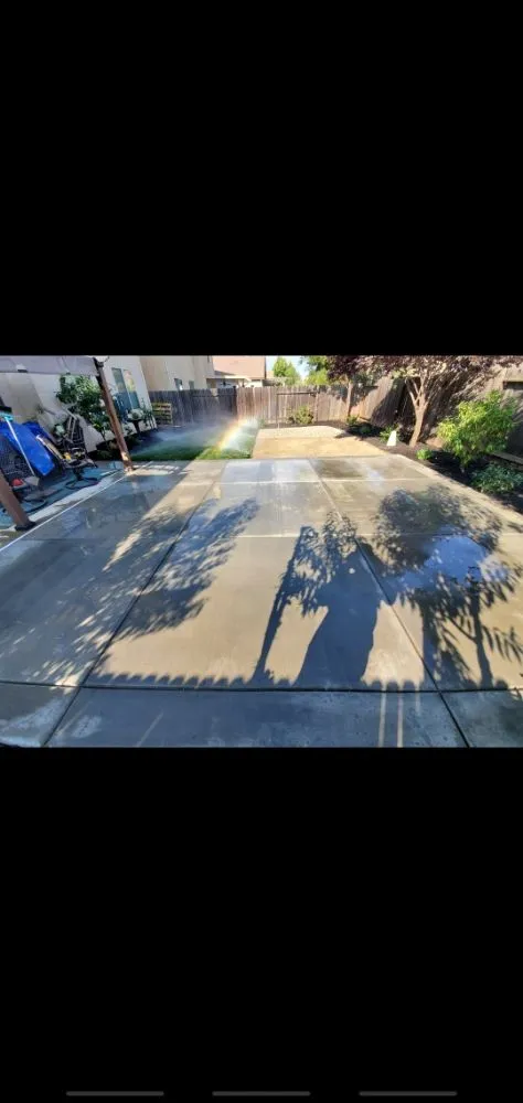 Expert garden landscaping in North Highlands, CA by Green Acres