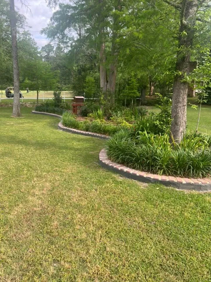 Local garden landscaping near you in Metairie, LA by Green Acres Pro