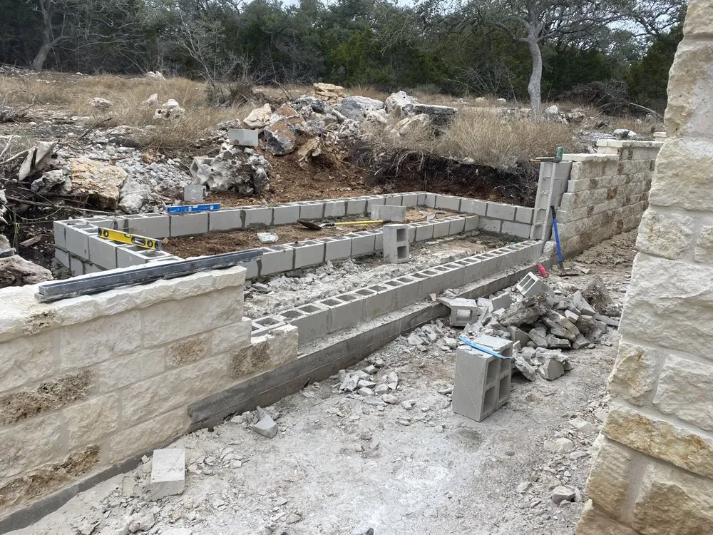 Custom outdoor landscaping in Seguin, TX by Green agave landscape