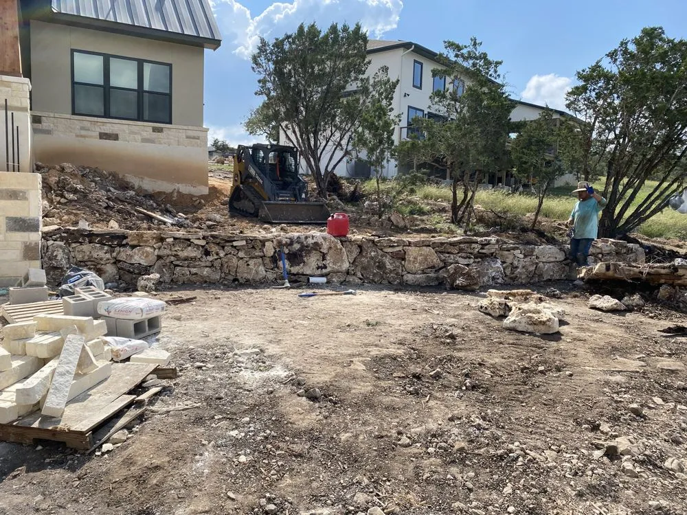 Custom outdoor landscaping experts serving Seguin, TX - Green agave landscape