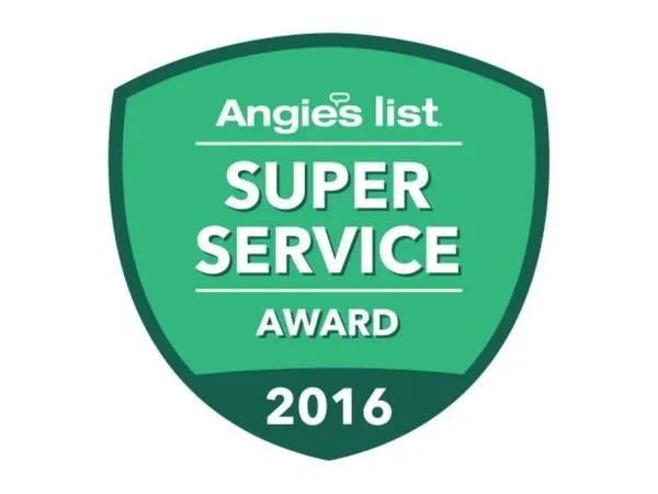 Professional garden landscaping in Mcminnville, OR by Green and Clean Moss Removal