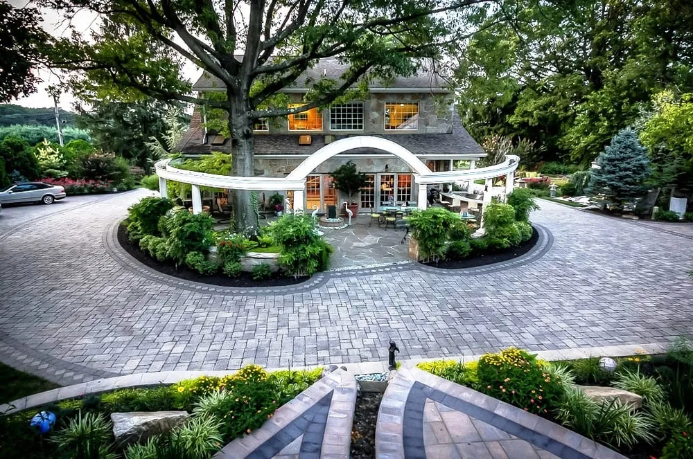 Custom yard cleanup service for year-round maintenance across Columbia, MD - Green Angels Landscaping