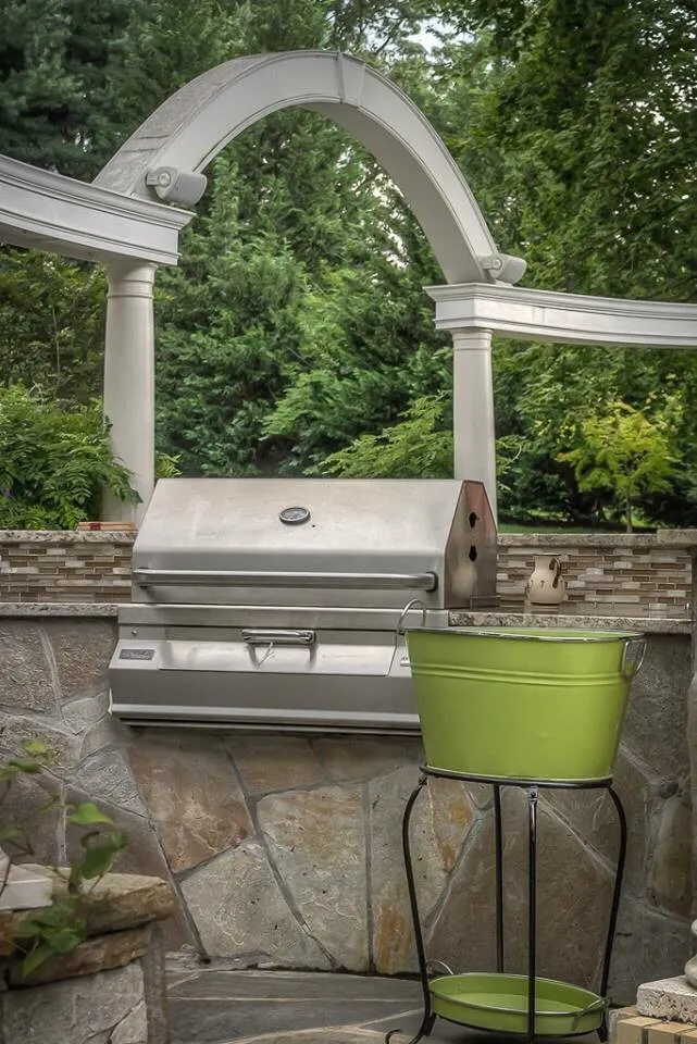 Trusted yard cleanup service in Columbia, MD - Green Angels Landscaping