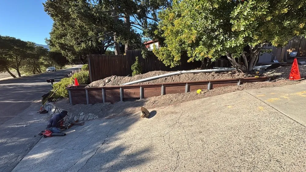 Affordable garden landscaping for year-round maintenance across Salinas, CA - Green Angels