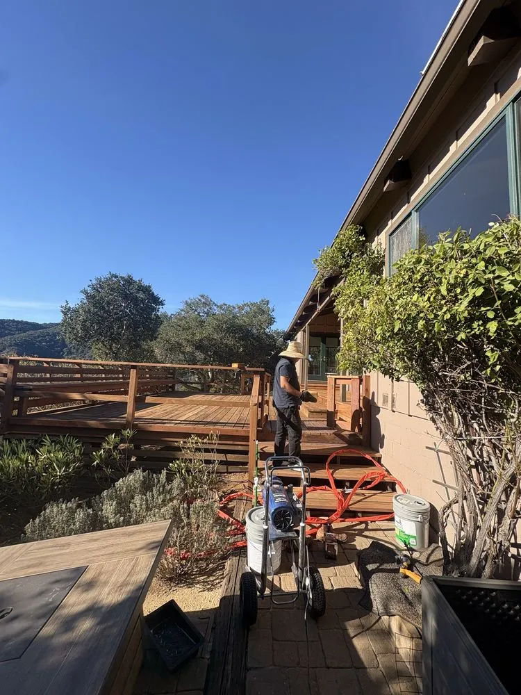 Reliable yard cleanup service for year-round maintenance across Salinas, CA - Green Angels