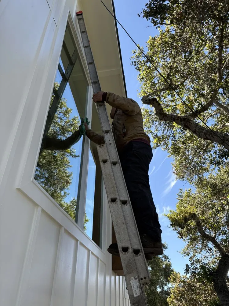 Expert lawn care service experts serving Salinas, CA - Green Angels